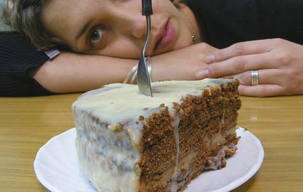 woman-cake-425kgs111009