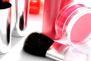 Gif for Working Women, Your Emergency Beauty Kit